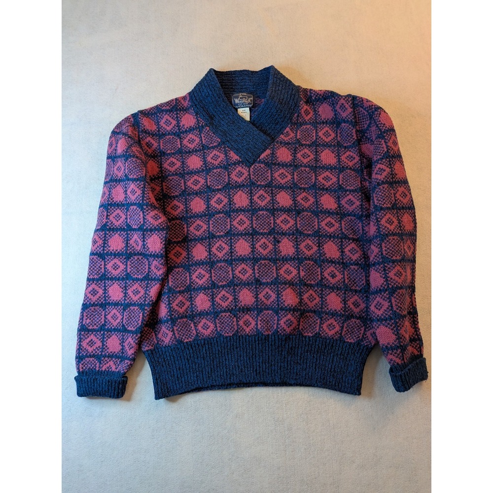 VTG Woolrich Woman Wool Blend Geometric Sweater V-Neck Pink Blue Small (Defect)